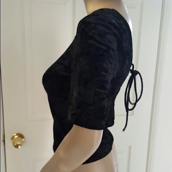 NWOT Kendall&Kylie Velvet Crop - Picture 4 of 7